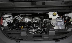 长超5.2米MPV，比GL8插混便宜16万，200km纯电续航，油耗5.27L